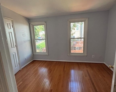 5901 Saint Giles Way - Photo Thumbnail 21