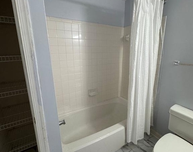 5901 Saint Giles Way - Photo Thumbnail 26