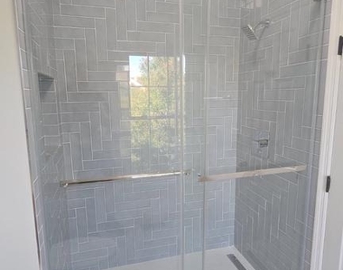 6035 Kestner Circle - Photo Thumbnail 11