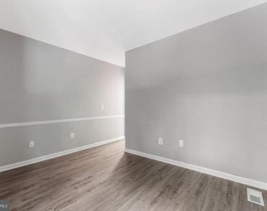 2347 Millennium Lane - Photo Thumbnail 32