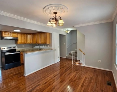 9657 Lindenbrook Street - Photo Thumbnail 6