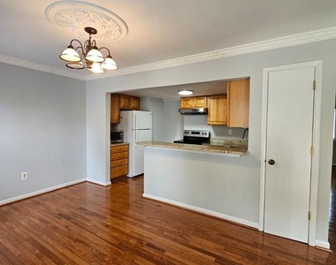 9657 Lindenbrook Street - Photo Thumbnail 5