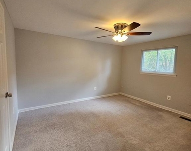 9657 Lindenbrook Street - Photo Thumbnail 25