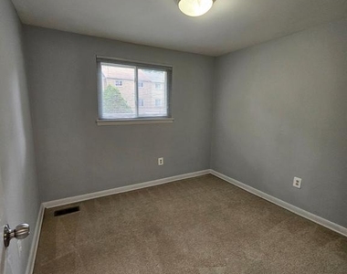 9657 Lindenbrook Street - Photo Thumbnail 29