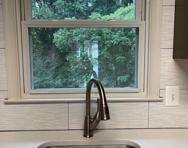 7925 Forest Path Way - Photo Thumbnail 6