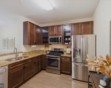 4200 Mozart Brigade Lane - Photo Thumbnail 10