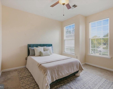 4200 Mozart Brigade Lane - Photo Thumbnail 18