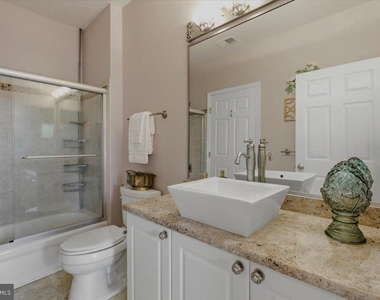 4200 Mozart Brigade Lane - Photo Thumbnail 20