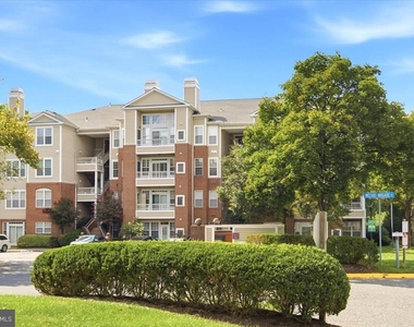 4200 Mozart Brigade Lane - Photo Thumbnail 28