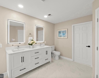 6312 Chaucer View Circle - Photo Thumbnail 23