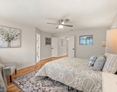 6312 Chaucer View Circle - Photo Thumbnail 20