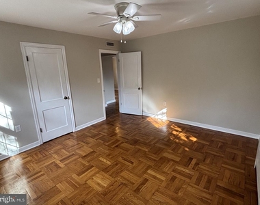 6624 E Wakefield Drive - Photo Thumbnail 28