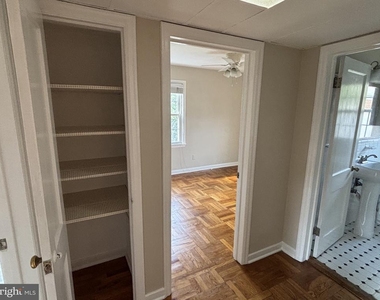 6624 E Wakefield Drive - Photo Thumbnail 32