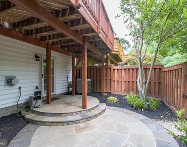 2807 Marywood Oaks Lane - Photo Thumbnail 32