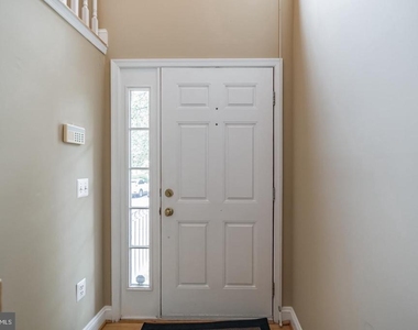 2807 Marywood Oaks Lane - Photo Thumbnail 2