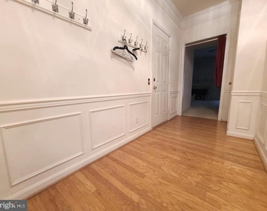 7705 Wiley Creek Way - Photo Thumbnail 1