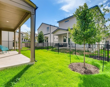 7404 Taylor Knoll Ct - Photo Thumbnail 20