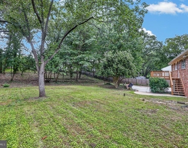 6104 Saint John Drive - Photo Thumbnail 29
