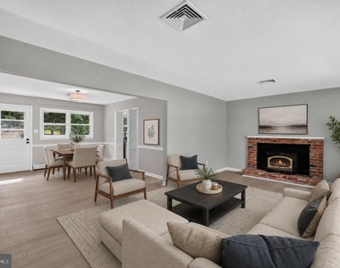 6104 Saint John Drive - Photo Thumbnail 3