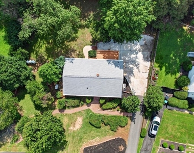 6104 Saint John Drive - Photo Thumbnail 34