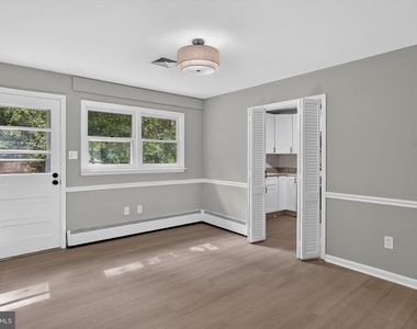 6104 Saint John Drive - Photo Thumbnail 4