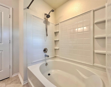 17106 Gibbons Path - Photo Thumbnail 28