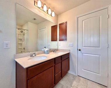 17106 Gibbons Path - Photo Thumbnail 26