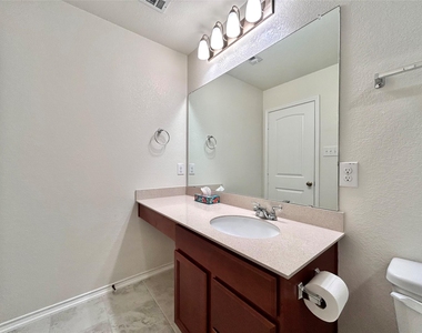 17106 Gibbons Path - Photo Thumbnail 24