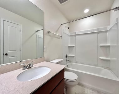 17106 Gibbons Path - Photo Thumbnail 23