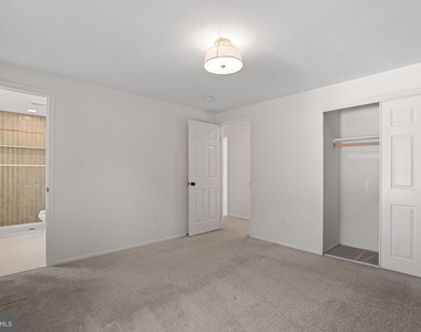 10072 Apple Wood Court - Photo Thumbnail 28