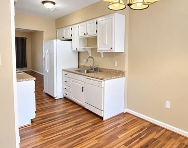 3760 Madison Lane - Photo Thumbnail 7
