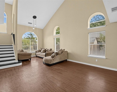 1610 Balmorhea Ln - Photo Thumbnail 19