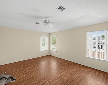 1610 Balmorhea Ln - Photo Thumbnail 9