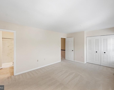6558 Sand Wedge Court - Photo Thumbnail 9
