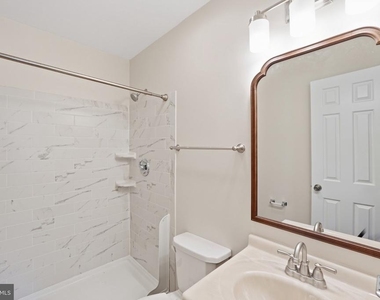 6558 Sand Wedge Court - Photo Thumbnail 15