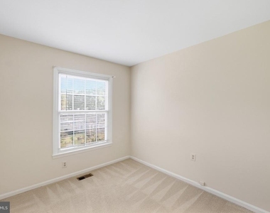 6558 Sand Wedge Court - Photo Thumbnail 10