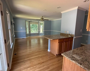 5750 Pendleton Lane - Photo Thumbnail 15