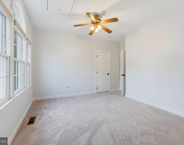 10903 Maple Street - Photo Thumbnail 27