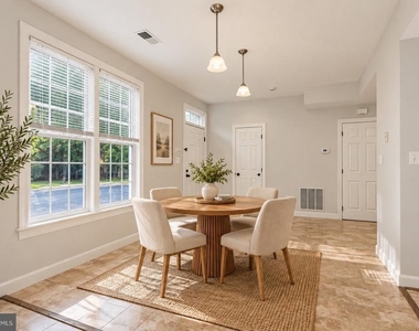 10903 Maple Street - Photo Thumbnail 2