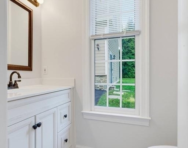 10903 Maple Street - Photo Thumbnail 19
