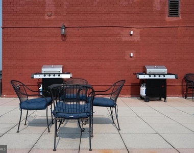 801 N Pitt St - Photo Thumbnail 27