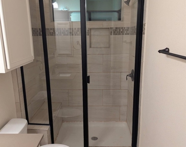 7506 Wolverine St - Photo Thumbnail 8