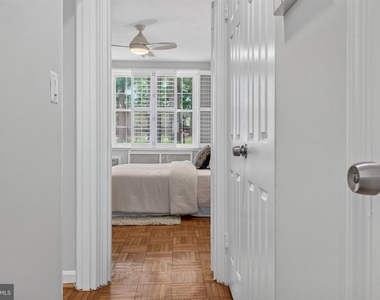 226 N Thomas Street N - Photo Thumbnail 36