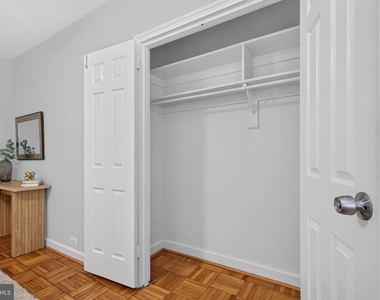 226 N Thomas Street N - Photo Thumbnail 33