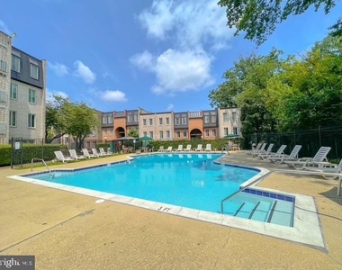 5009 7th Road S - Photo Thumbnail 11