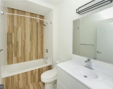 1203 Germantown Avenue - Photo Thumbnail 4