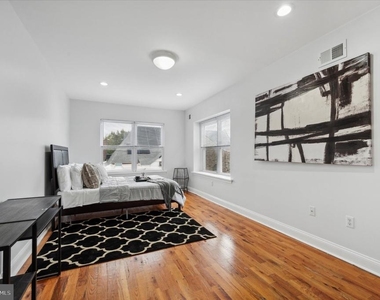 3209 W Montgomery Avenue - Photo Thumbnail 8