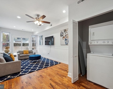 3209 W Montgomery Avenue - Photo Thumbnail 2
