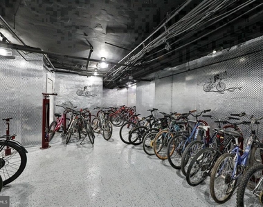 4247 Locust Street - Photo Thumbnail 33