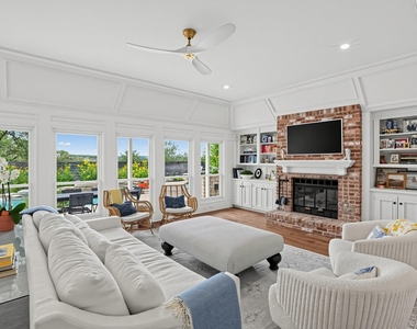 1908 Winter Park Rd - Photo Thumbnail 2